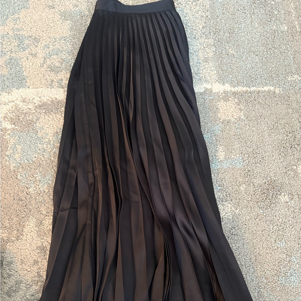 Abercrombie satin skirt